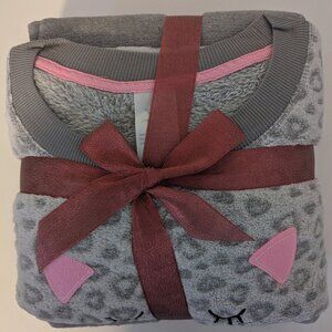 Women's pajamas, grey, size small